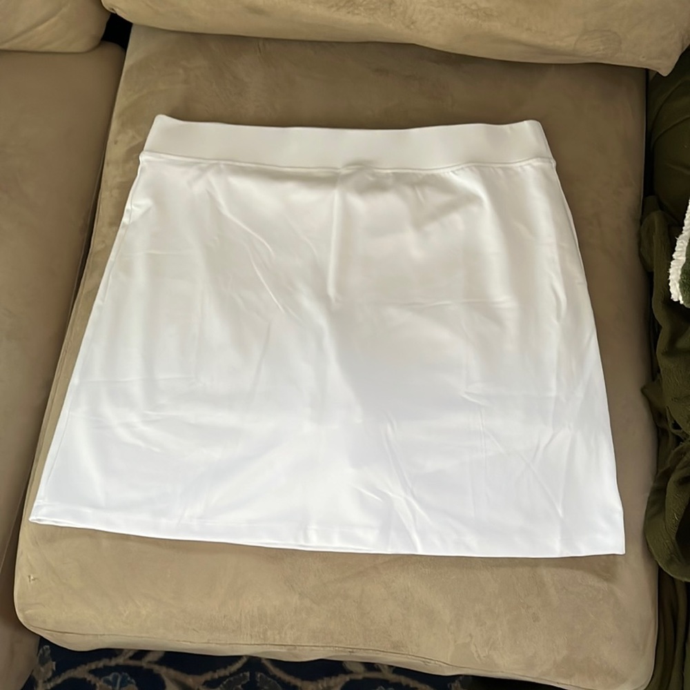 XL White Tennis Skort